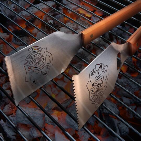 NHL Grill-A-Tong